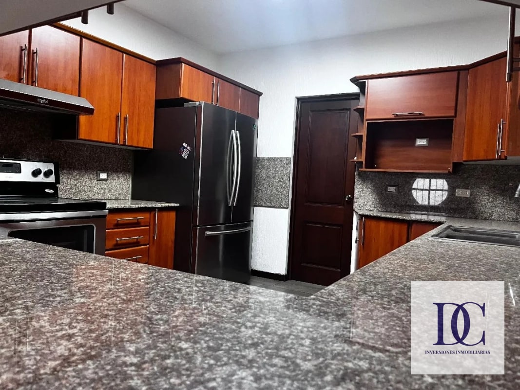📍 CASA EN RENTA – COLONIA ELGIN II | ZONA 13 - 16