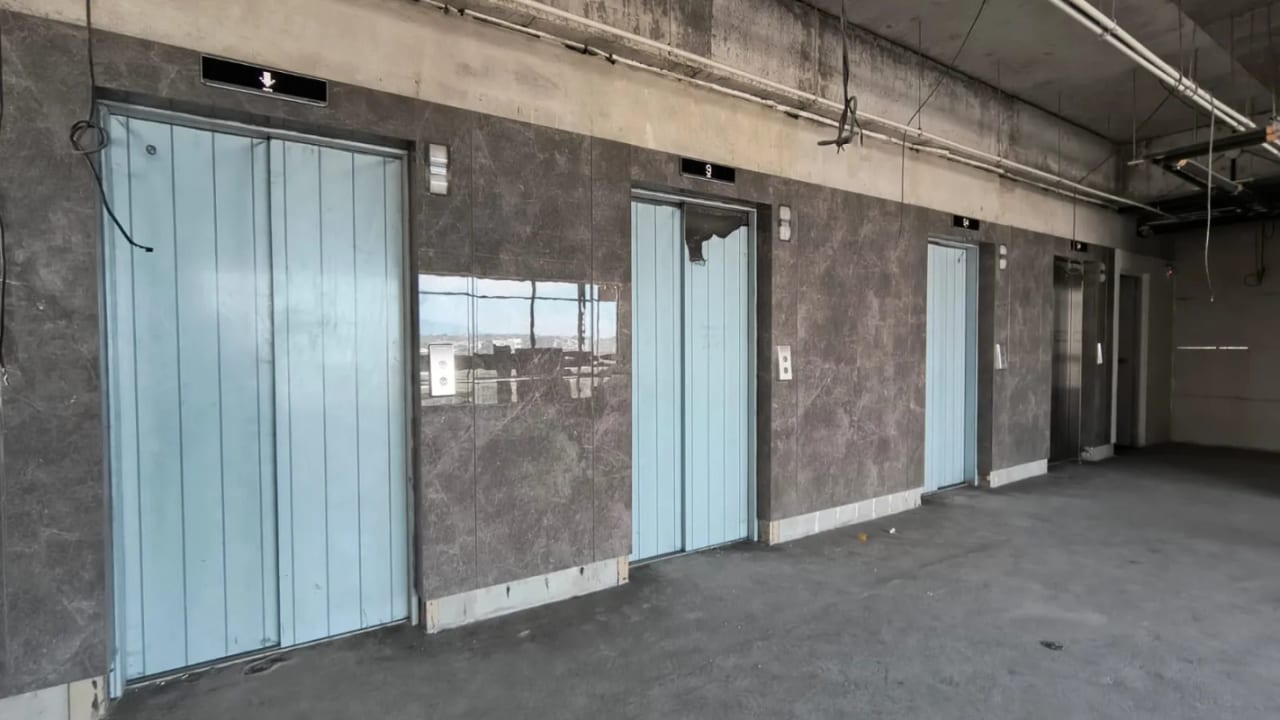 Rento Nivel - Edificio Z. 10 — Clínica en Alquiler en Renovati, Zona 10, Guatemala, Ciudad — foto 6 de 6