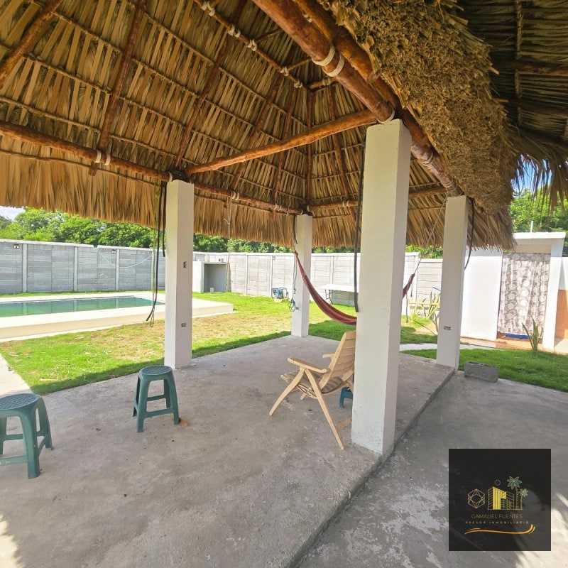Terreno en Venta Con piscina Carretera a Monterrico - 2