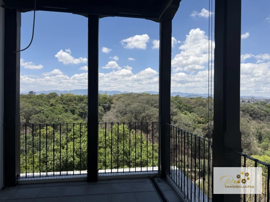 🏙️ Apartamento de lujo en alquiler – Cayalá - 11