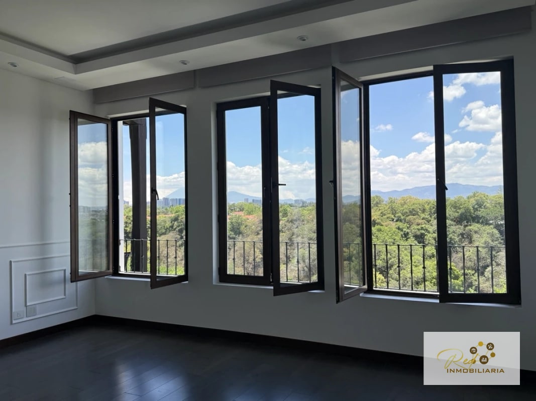 🏙️ Apartamento de lujo en alquiler – Cayalá - 10