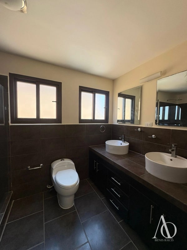 Casa en Alquiler Condominio Cumbres de La Arboleda, Km. 21.5 CES / EN DIRECTO 9 - 17