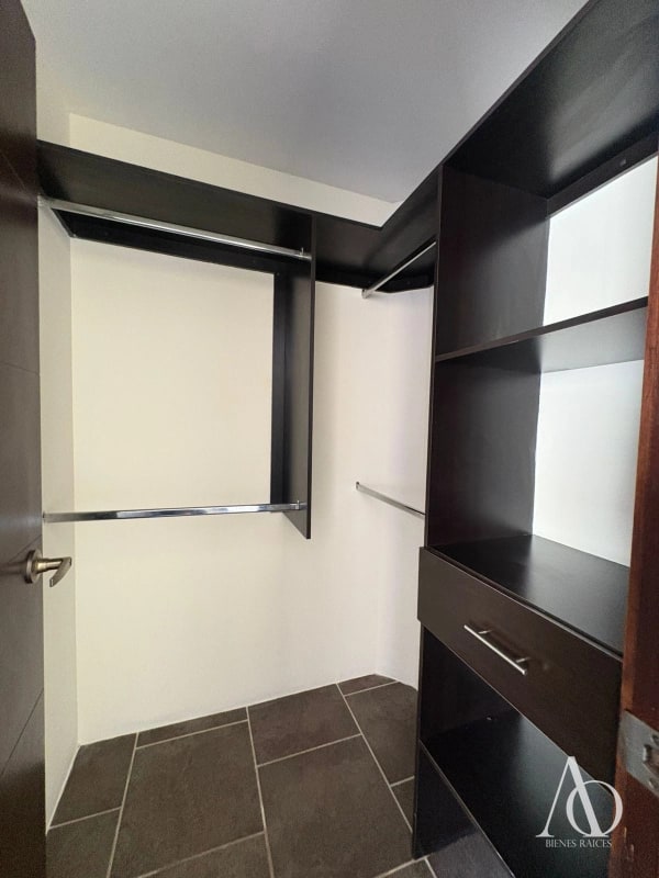 Casa en Alquiler Condominio Cumbres de La Arboleda, Km. 21.5 CES / EN DIRECTO 9 - 15