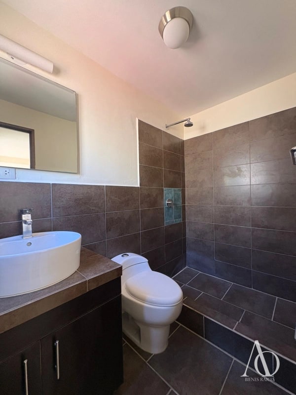 Casa en Alquiler Condominio Cumbres de La Arboleda, Km. 21.5 CES / EN DIRECTO 9 - 14