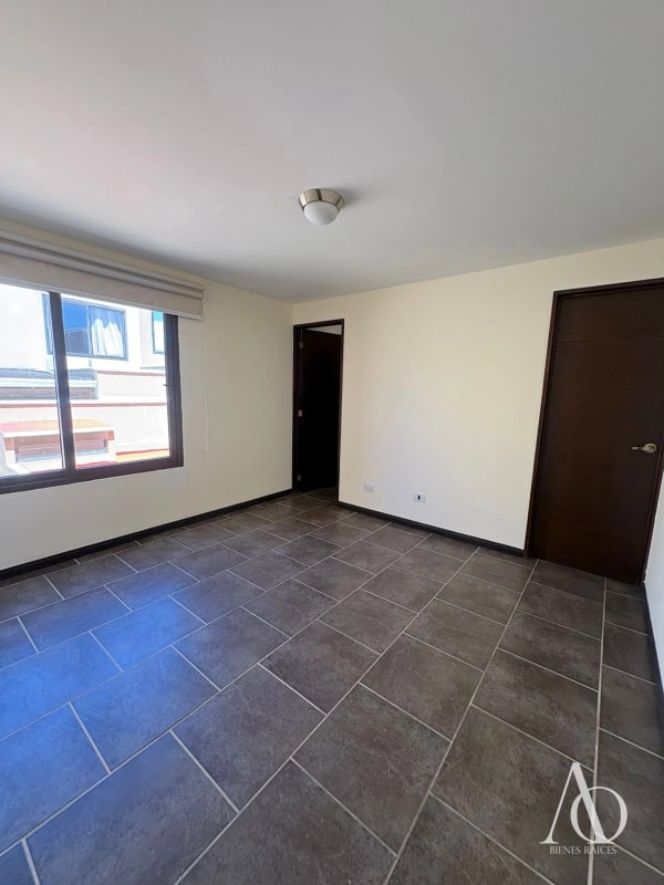 Casa en Alquiler Condominio Cumbres de La Arboleda, Km. 21.5 CES / EN DIRECTO 9 - 8