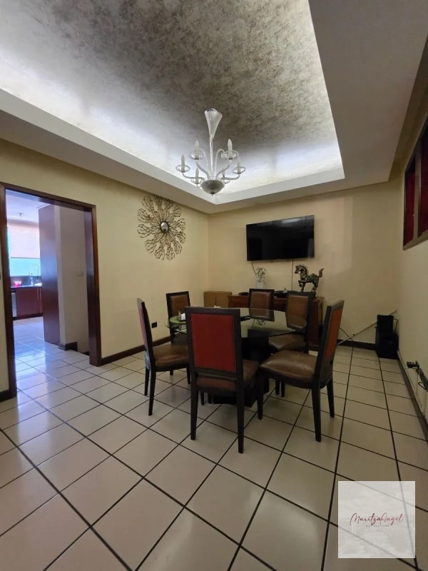 VENTA DE CASA EN ZONA 14 - 3