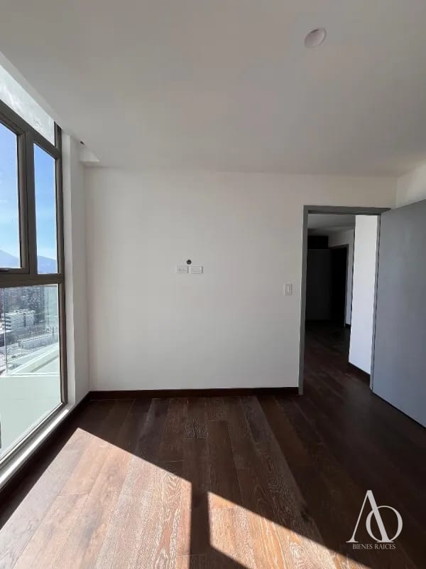 Apartamento en Venta Edificio Atarah, zona 10 N17 / EN DIRECTO — Apartamento en Venta en Atarah, Zona 10, Guatemala, Ciudad — foto 11 de 17