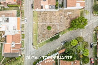 Terreno en Bella Vista, Antigua Guatemala — Terreno en Venta en Antigua, Sacatepéquez — miniatura 3 de 3