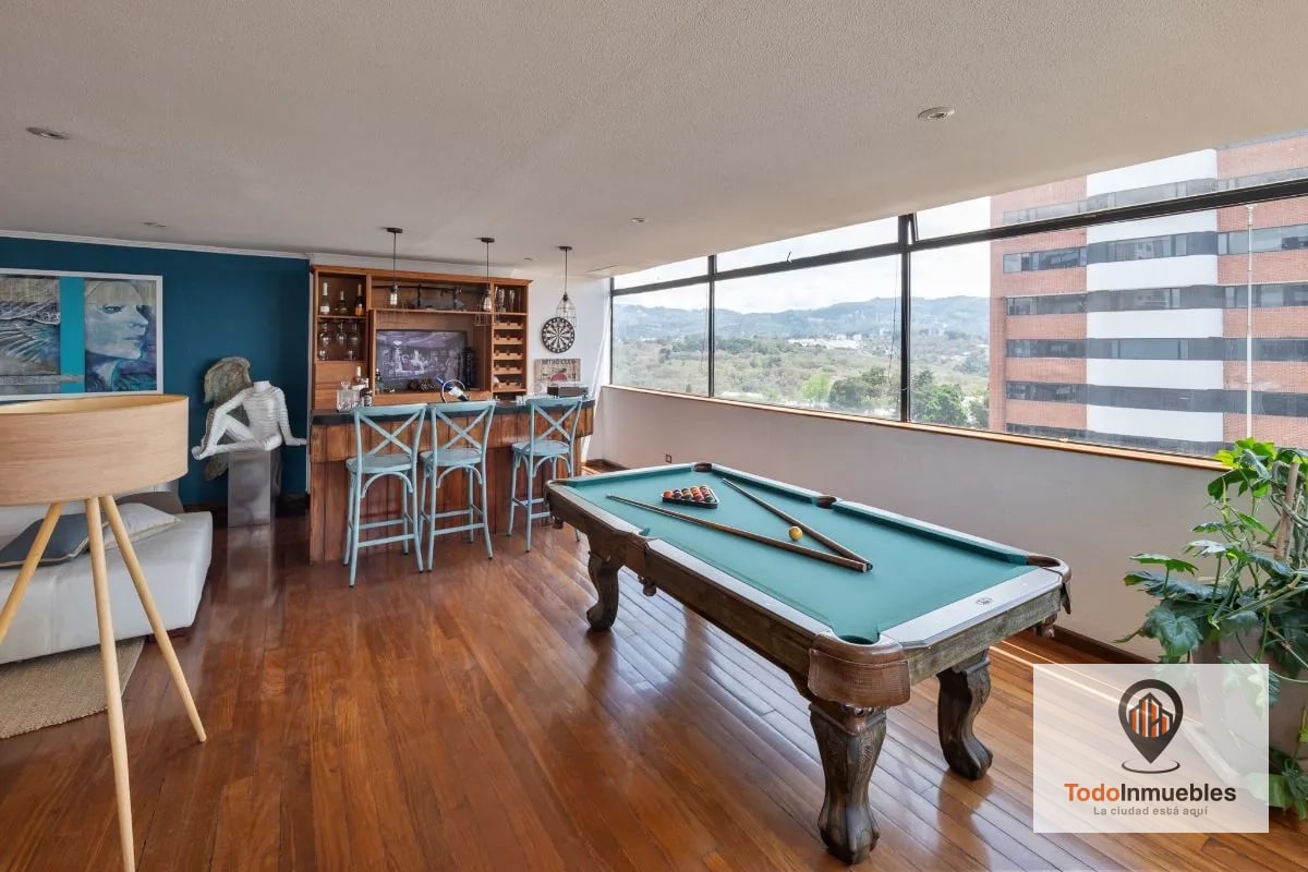 Apartamento Penthouse remodelado en Venta en z14 - 13