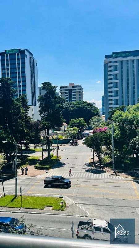 Oficina en alquiler GRAND REFORMA 10,  Zona 9 (D) - 4