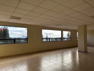 Zona 13, Edificio Condesa oficina en Alquiler — Oficina en Alquiler en Zona 13, Guatemala, Ciudad — miniatura 5 de 6