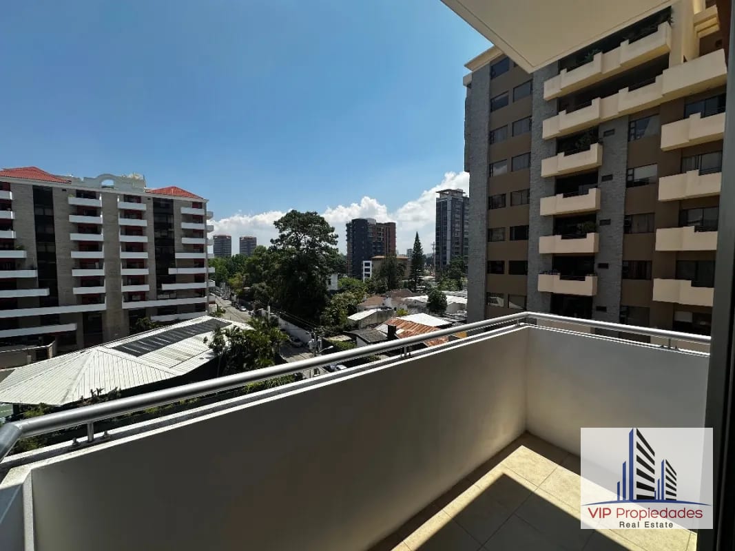 Casalini zona 10, apartamento amueblado en alquiler — Apartamento en Alquiler en Cassalini, Zona 10, Guatemala, Ciudad — foto 8 de 9