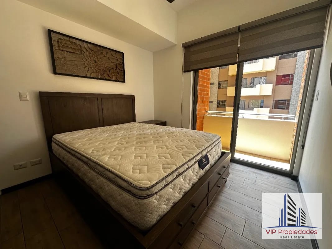 Casalini zona 10, apartamento amueblado en alquiler — Apartamento en Alquiler en Cassalini, Zona 10, Guatemala, Ciudad — foto 7 de 9