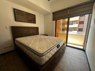 Casalini zona 10, apartamento amueblado en alquiler — Apartamento en Alquiler en Cassalini, Zona 10, Guatemala, Ciudad — miniatura 7 de 9
