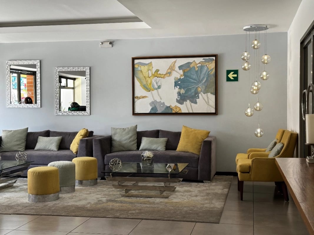 Casalini zona 10, apartamento amueblado en alquiler — Apartamento en Alquiler en Cassalini, Zona 10, Guatemala, Ciudad — foto 2 de 9