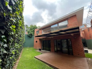 Casa Venta Carretera Muxbal, Atrás de C C Minuto Muxbal, a 10 Minutos Colegio Montessori, Condominio Privado 9 Casas, 4 Dormitorios Cada Uno C Baño 390 Mts $525,000 — Casa en Venta en Muxbal, Guatemala, Ciudad — miniatura 3 de 13