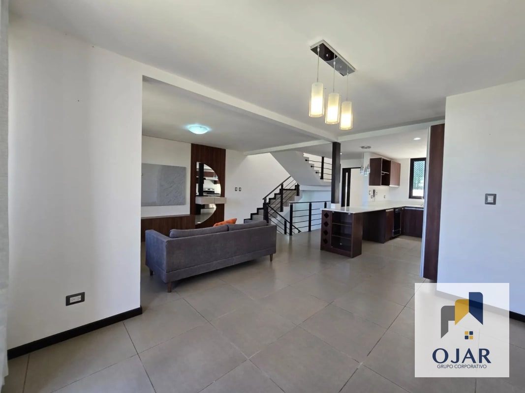 CASA EN RENTA EN ZONA 14, CONDOMINIO EXCLUSIVO. - 9