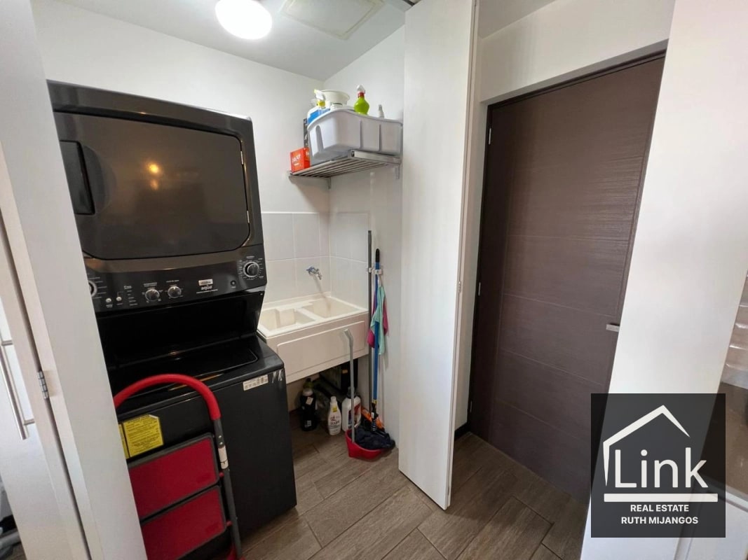 APARTAMENTO EN VENTA CASA SAN PEDRITO ZONA 5 - 11