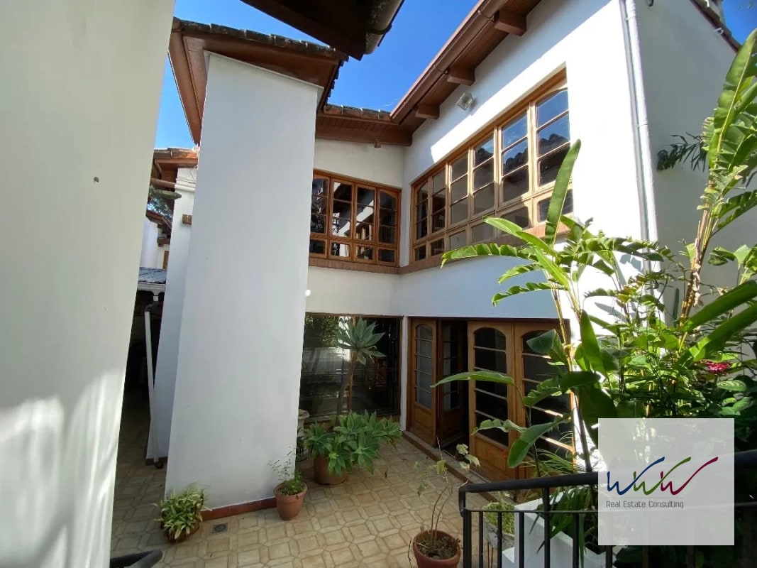 Vendo casa en condominio privado zona 14 - 1