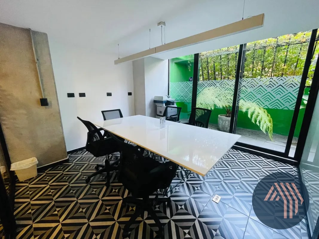 VENTA DE MODERNO APARTAMENTO AMUEBLADO - SHIFT CAYALÁ, ZONA 16 - 8