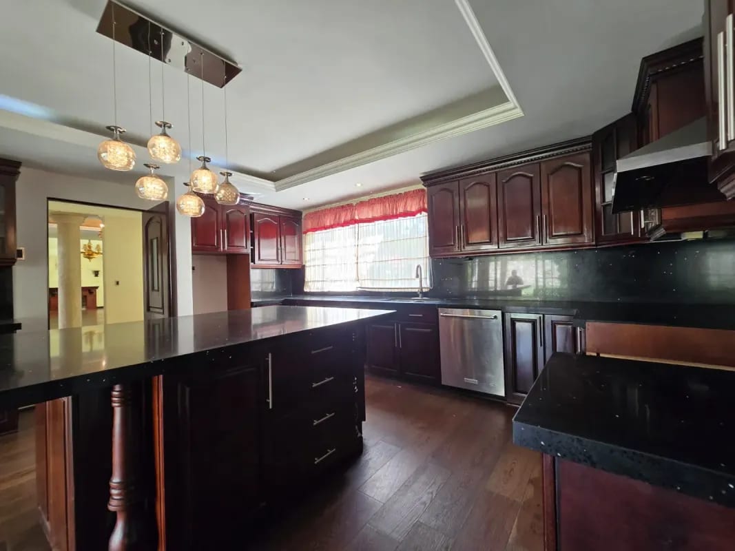 CASA DE UN NIVEL EN VENTA EN COND. CASA Y CAMPO, KM 23.5 CES — Casa en Venta en km 21-25, Carretera a El Salvador, Guatemala, Ciudad — foto 14 de 17