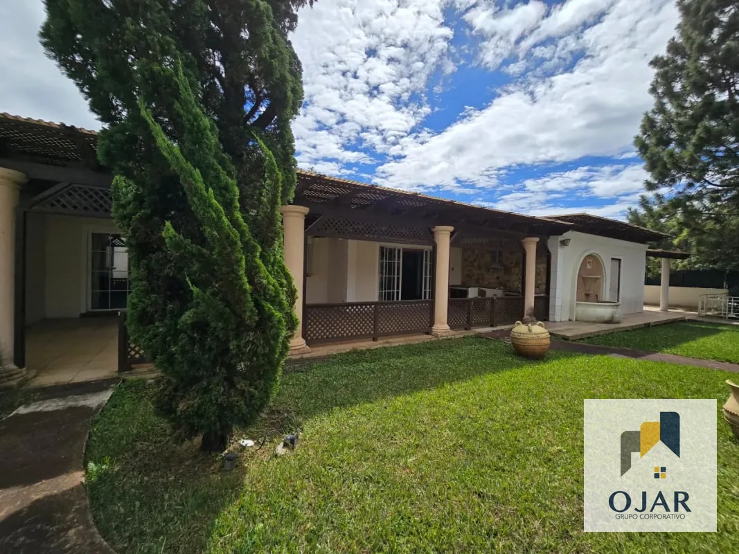 CASA DE UN NIVEL EN VENTA EN COND. CASA Y CAMPO, KM 23.5 CES - 13