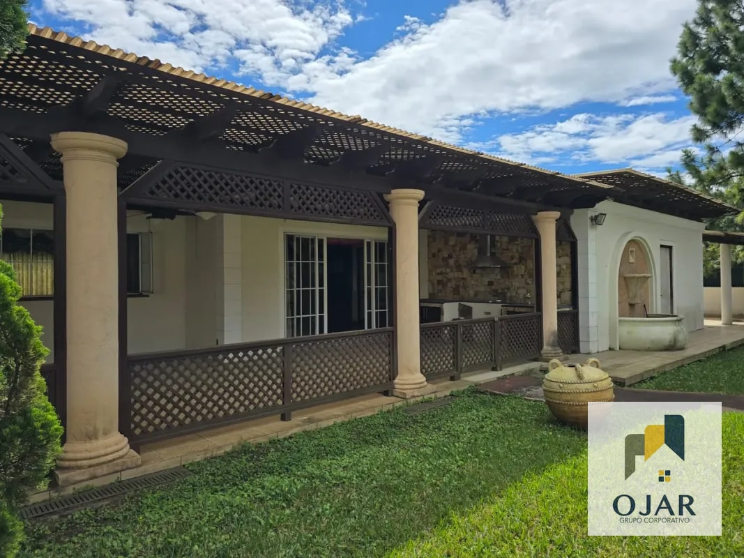 CASA DE UN NIVEL EN VENTA EN COND. CASA Y CAMPO, KM 23.5 CES - 12