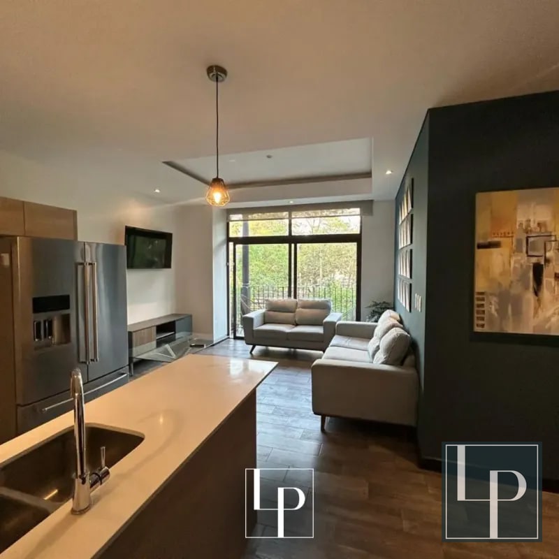 Apartamento Totalmente Amueblado en Renta en Lirios de Cayalá - 1