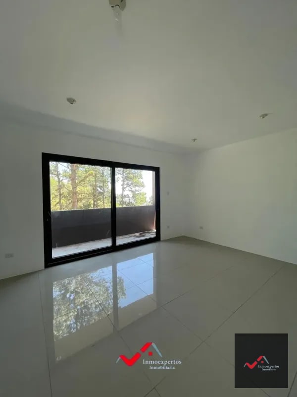 CASA EN VENTA CARRETERA CRISTO REY PIEDRA PARADA, A 3 MINUTOS DE EL PULTE Y A UN COSTADO DE APARTAMENTOS NAGANO - 2