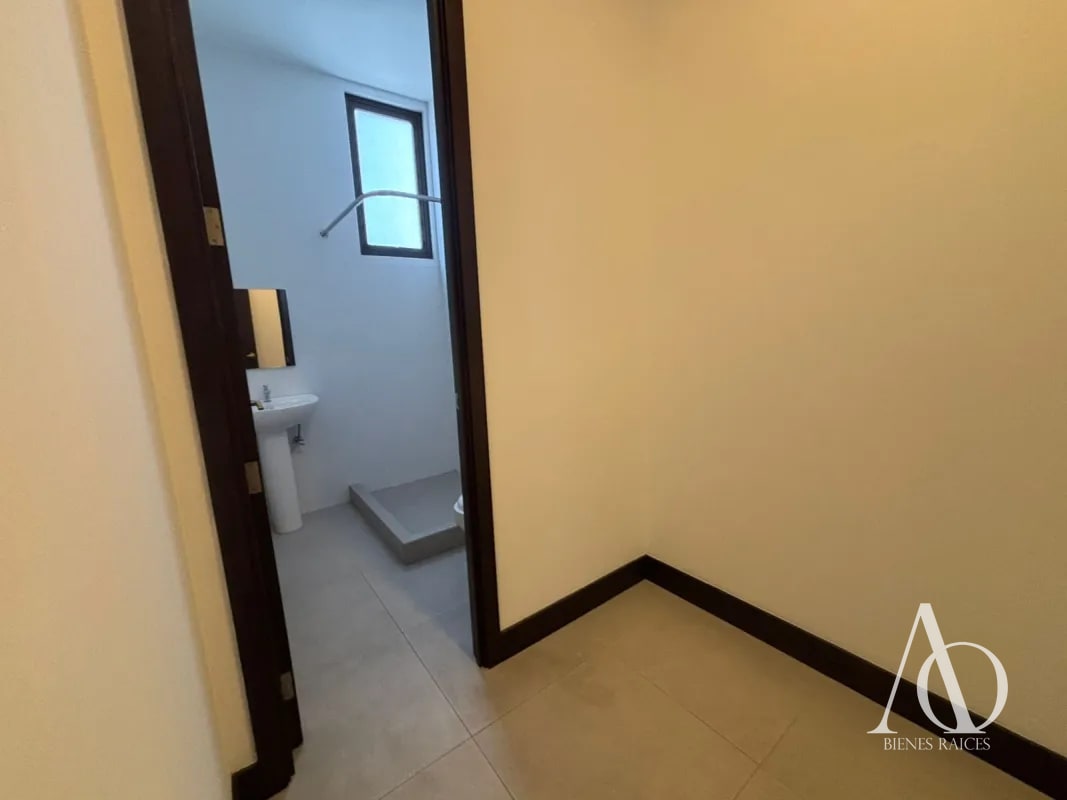 Apartamento en Alquiler / Venta Edificio Echo, zona 14 N7 / EN DIRECTO 02 T2 - 13