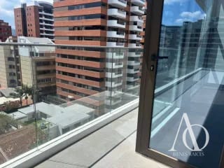 Apartamento en Alquiler / Venta Edificio Echo, zona 14 N7 / EN DIRECTO 02 T2 — Apartamento en Alquiler en Echo, Zona 14, Guatemala, Ciudad — miniatura 4 de 16