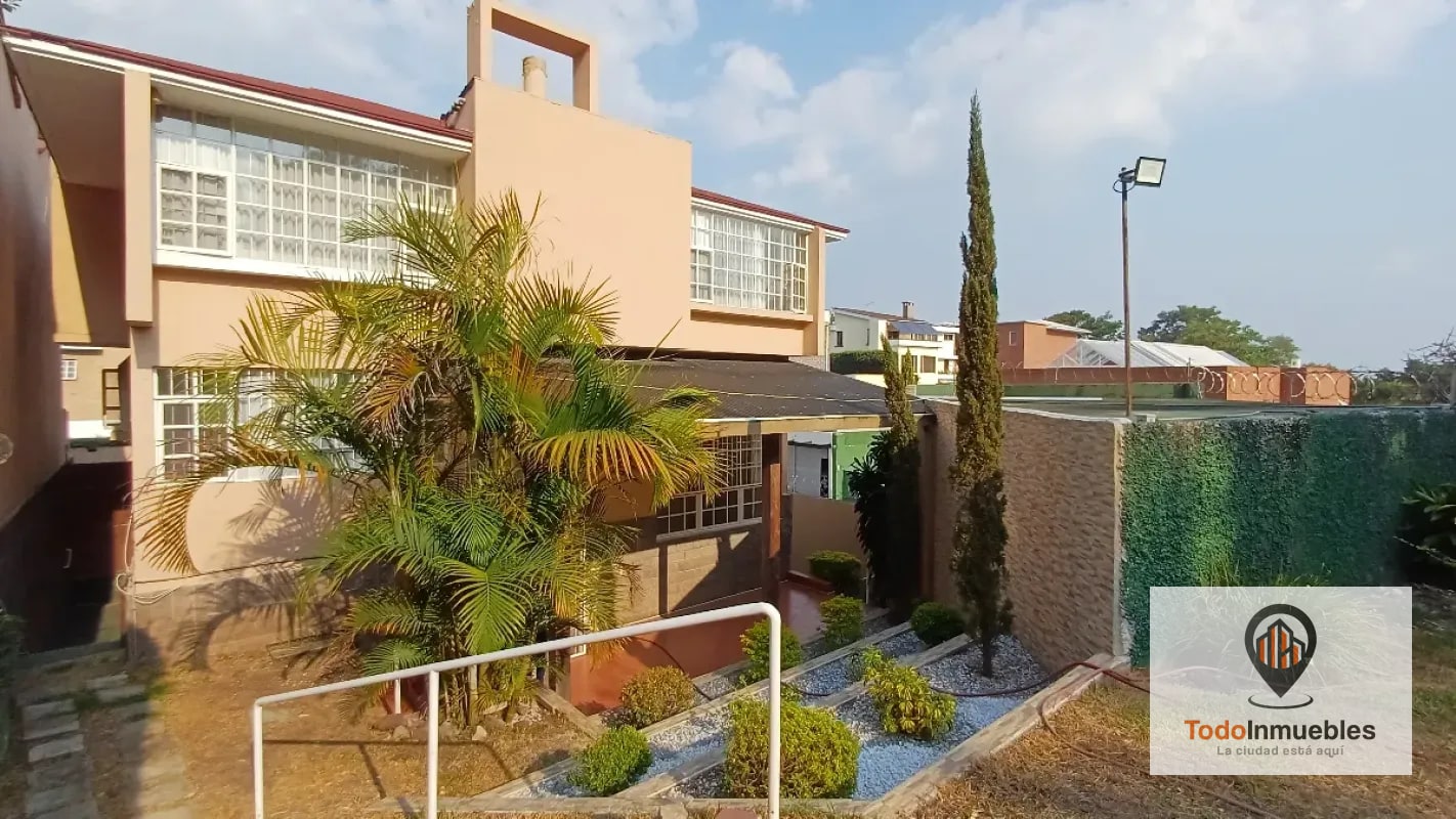 Casa Remodelada en Renta en Elgin 2 zona 13 - 14