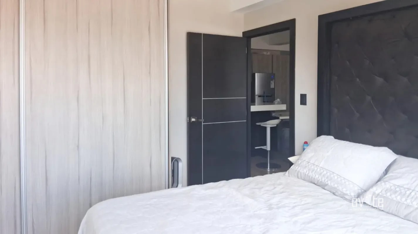 Centro Vivo, zona 1. Apartamento de 2 habitaciones con derecho a 1 parqueo $205000 - 3