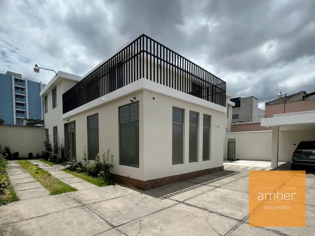 Casa para oficinas en zona 10 - 1