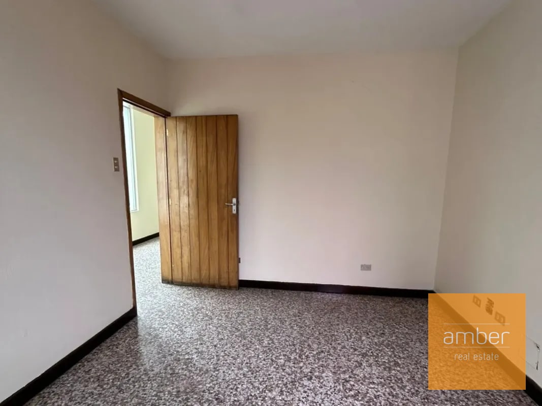 Casa para oficinas en zona 10 - 6