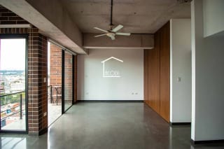 Apartamento en Zona 4 — Apartamento en Alquiler en Zona 4, Guatemala, Ciudad — miniatura 3 de 5