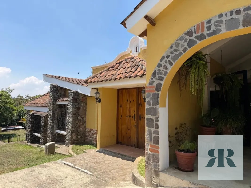 Venta Granja Santa Lucía Milpas Altas - 10