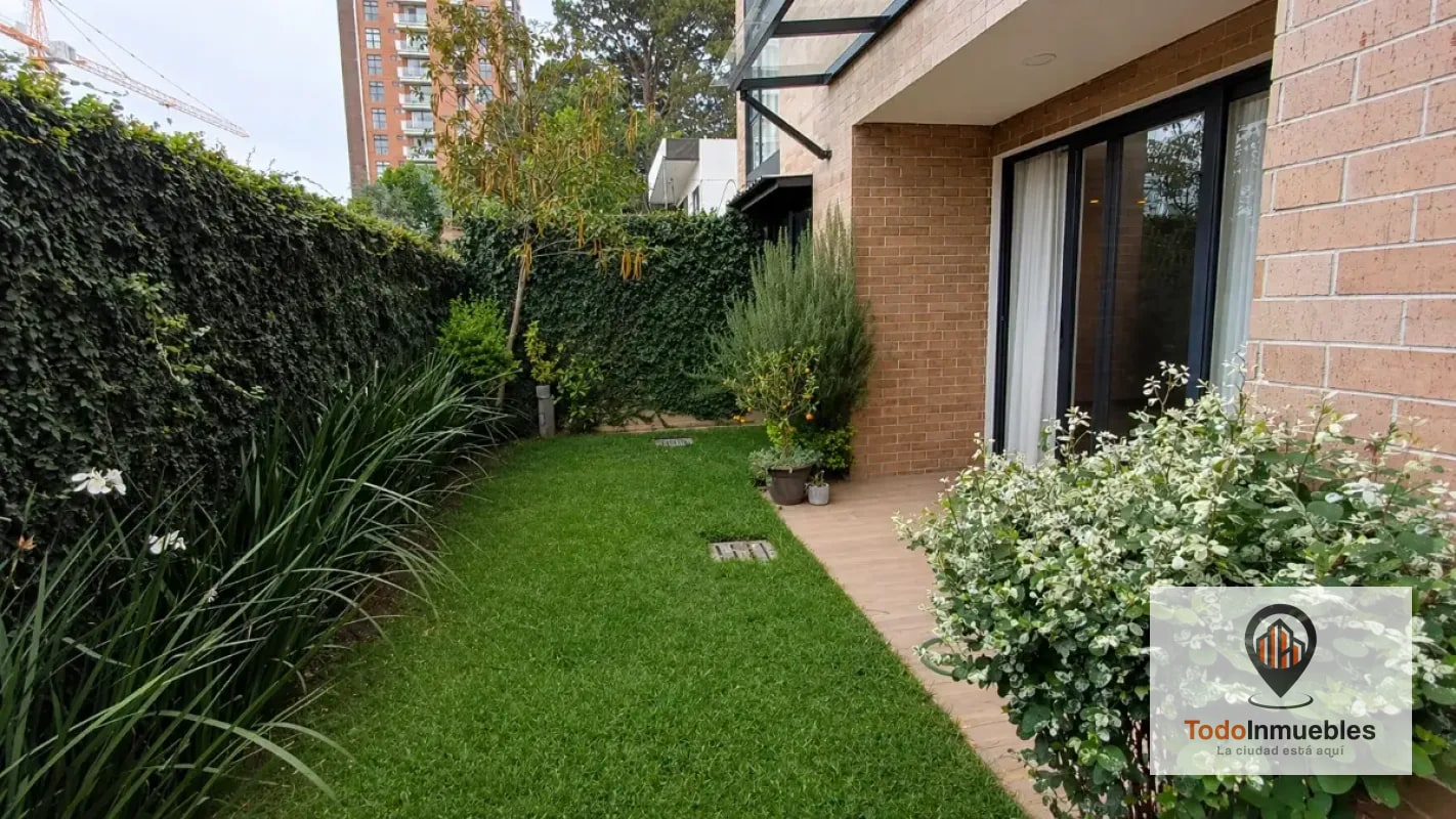 Apartamento en Renta en z15 vh2 con jardín - 4