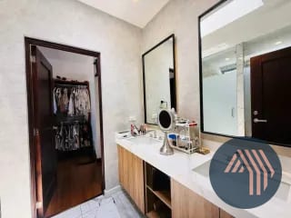 VENTA DE HERMOSA CASA EN CONDOMINIO - VISTA HERMOSA 2, ZONA 15 — Casa en Venta en Vista Hermosa II, Zona 15, Guatemala, Ciudad — miniatura 15 de 17